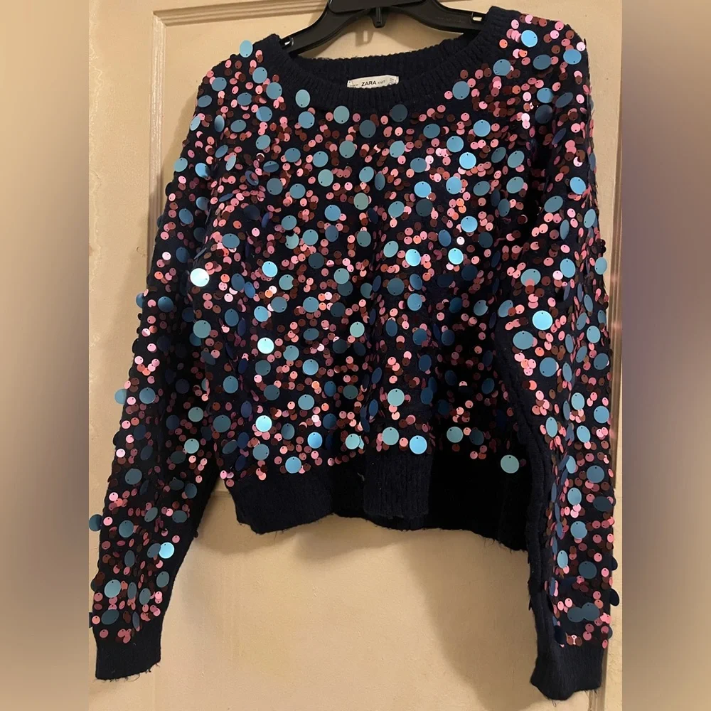 Zara Sequin Embellished Sweater - Purple and Blue lightly worn SZ L - Picture 3 of 6